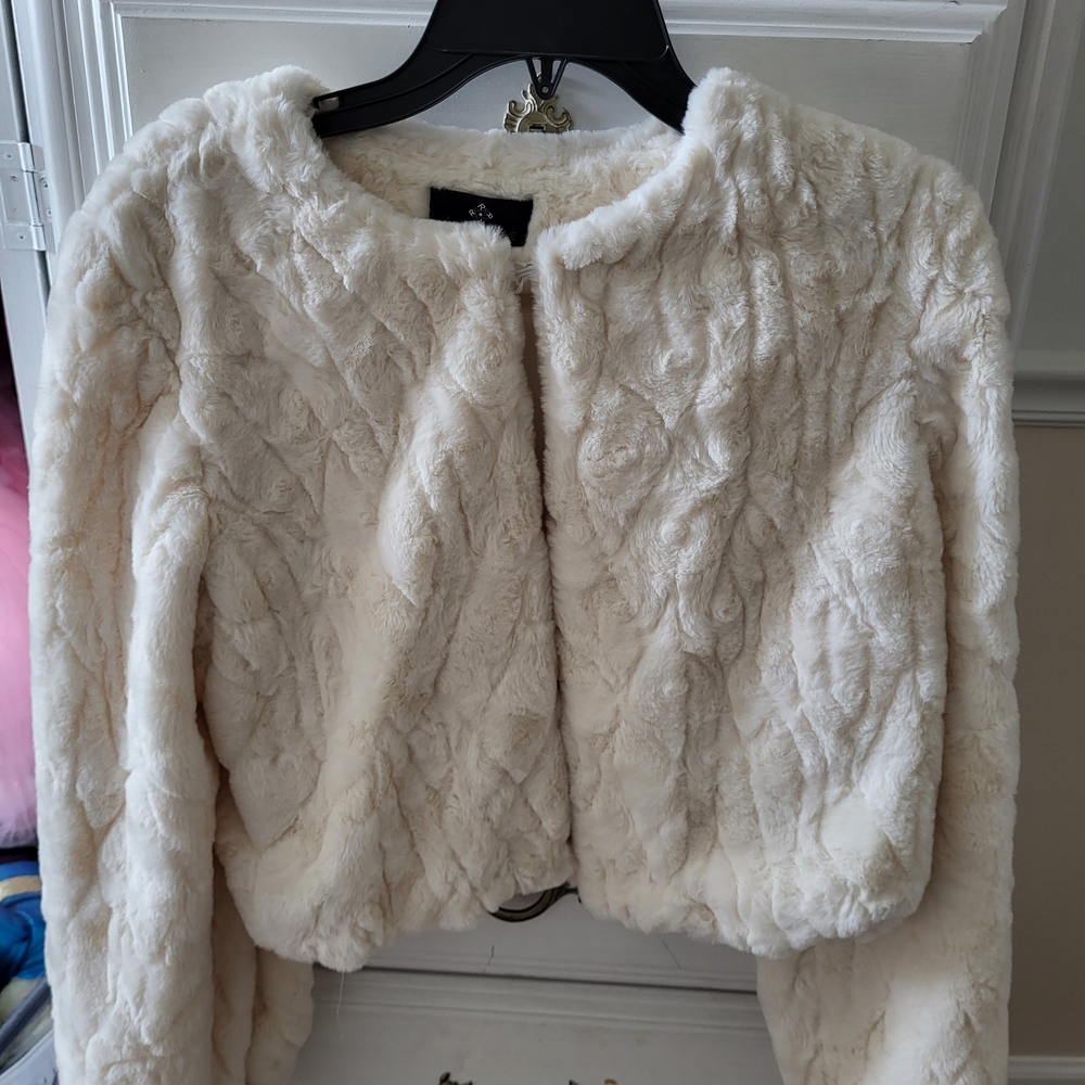 Ronni Nicole Soft Cream Teddy Jacket